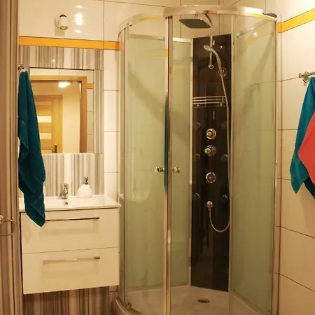 Apartament Komfortowy 2 Apartment *